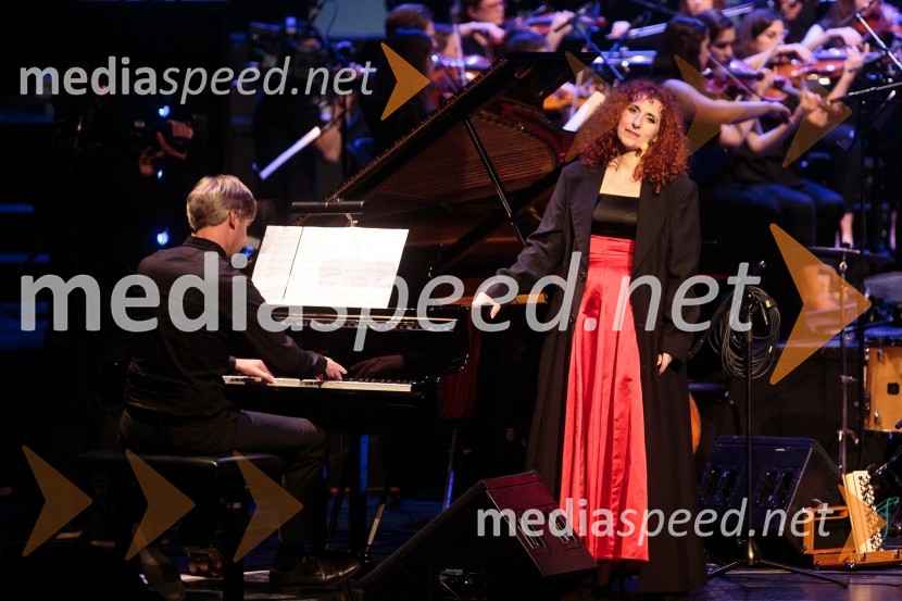  ... ;  Vita Mavrič, šansonjerkaVita Mavrič, Veliki koncert šansonov