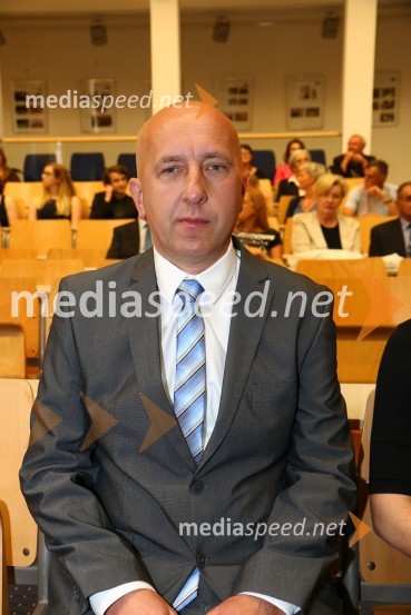 dr. Slavko  Buček, Fakulteta za naravoslovje in matematiko, Univerza v MariboruPromocija doktorjev znanosti na UM, junij 2017