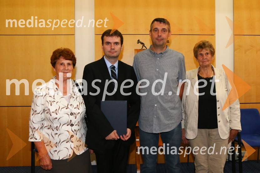  ... ; dr. Gregor Donaj, Fakulteta za elektrotehniko, računalništvo in informatiko, Univerza v Mariboru;  ... ;  ... Promocija doktorjev znanosti na UM, junij 2017