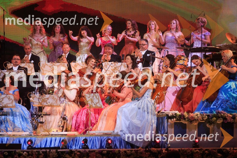 Orkester Johanna StraussaAndre Rieu, koncert priznanega violinista