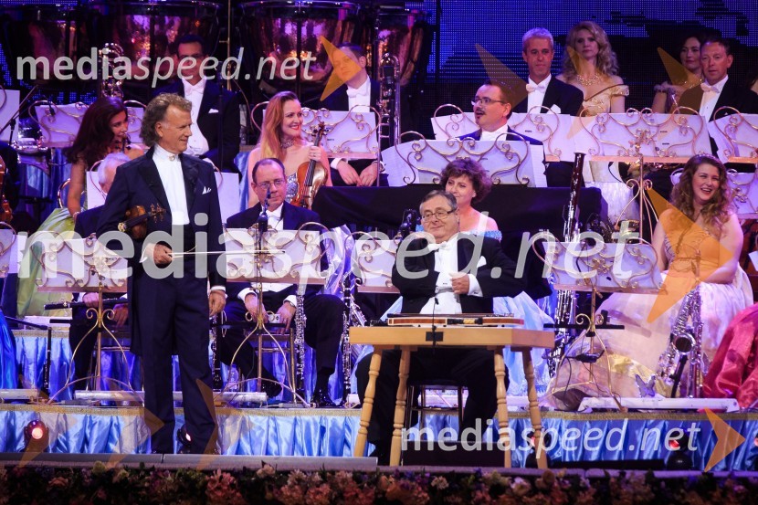  André Rieu, violinist;  ... Andre Rieu, koncert priznanega violinista