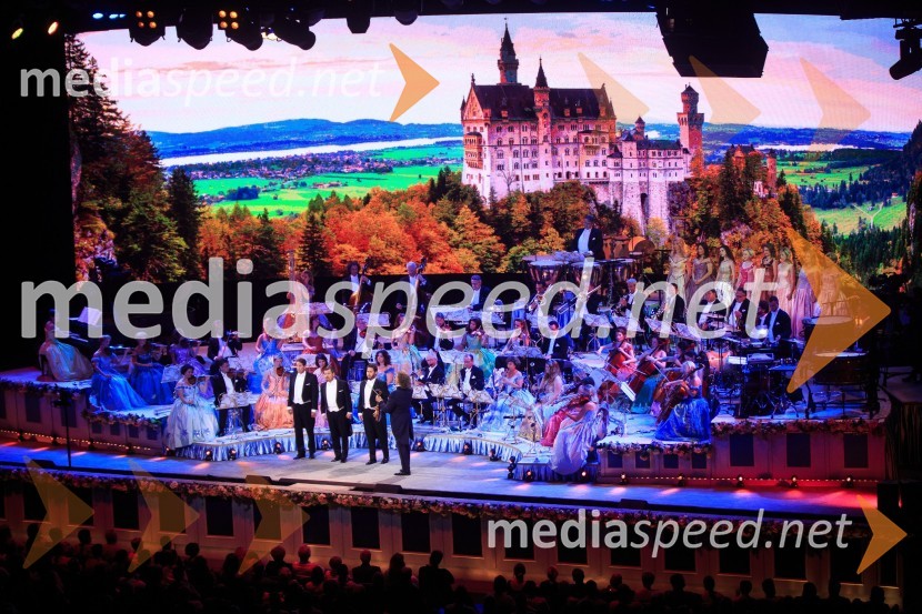 Koncert violinista Andre Rieu z Orkestrom Johanna StraussaAndre Rieu, koncert priznanega violinista
