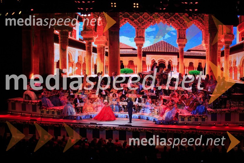 Koncert violinista Andre Rieu z Orkestrom Johanna StraussaAndre Rieu, koncert priznanega violinista