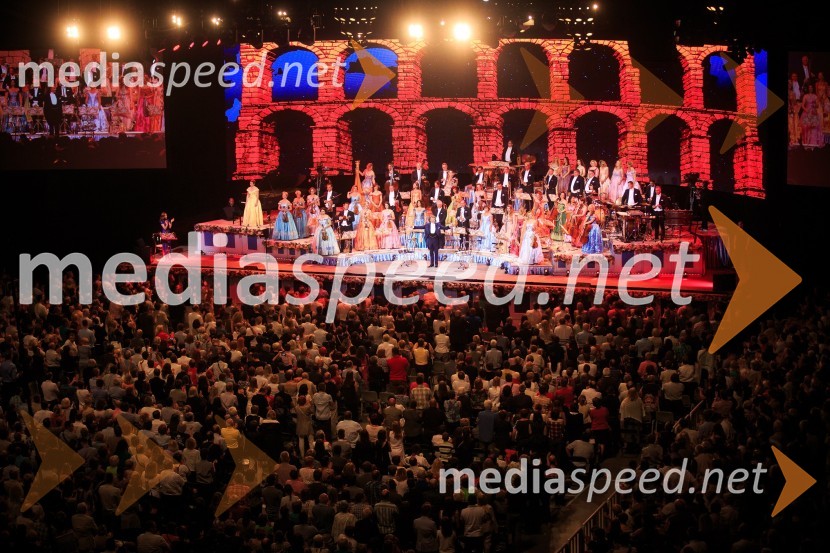 Koncert violinista Andre Rieu z Orkestrom Johanna StraussaAndre Rieu, koncert priznanega violinista