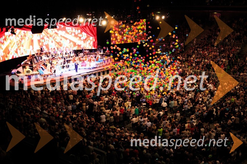 Koncert violinista Andre Rieu z Orkestrom Johanna StraussaAndre Rieu, koncert priznanega violinista