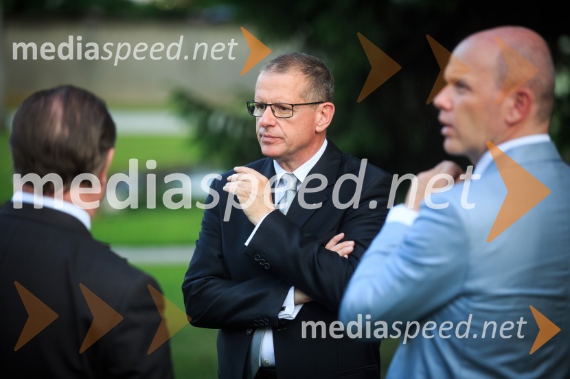  Bojan Brank, veleposlanik Irske, ;  Gregor  Benčina, predsednik uprave Jelovica d.d., predsednik Lions kluba Ljubljana IliriaKresna noč 2017