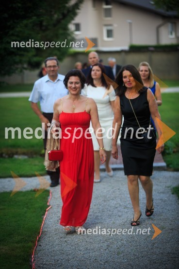 dr. Maruša Hribar, izvršilni odbor evropskega združenja za integrativno medicino	Kresna noč 2017