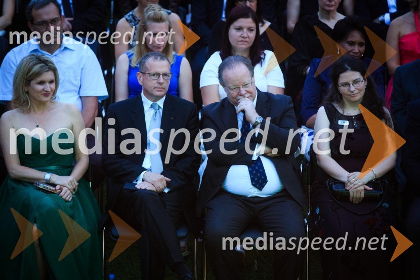  Aleksandra Brank;  Bojan Brank, predsednik Lions kluba Ljubljana Iliria;  ... ;  ... Kresna noč 2017