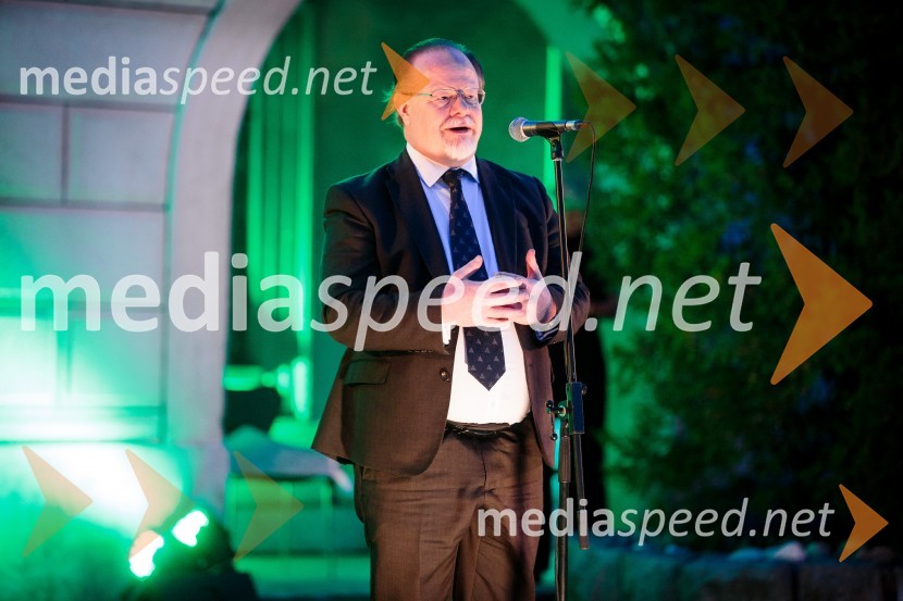  Sean O'Regan, veleposlanik IrskeKresna noč 2017