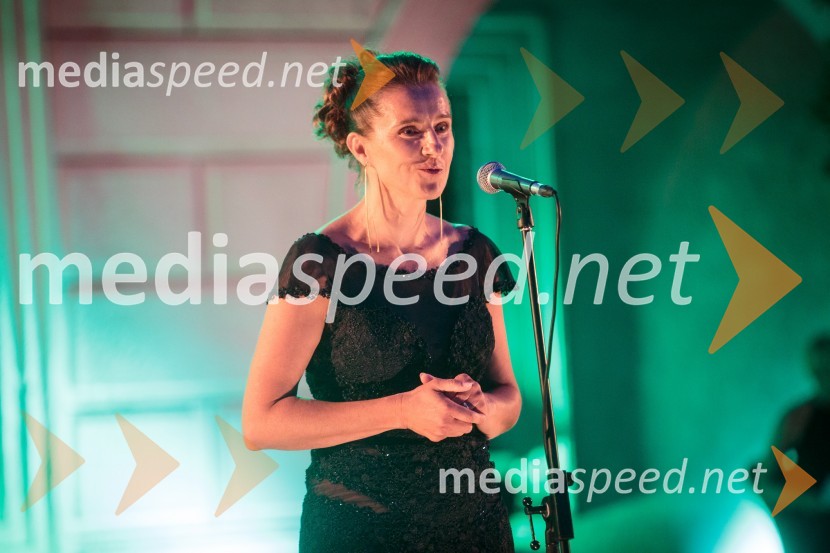  Spomenka Valušnik, društvo Vesele nogiceKresna noč 2017