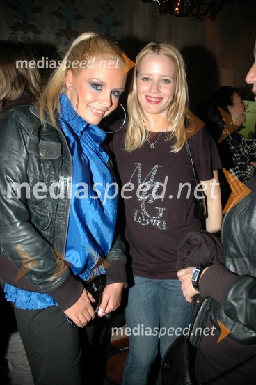 Špela Grošelj, skupina Atomik Harmonik in Tina Deu, urednica revije CosmopolitanZabava revije Cosmopolitan