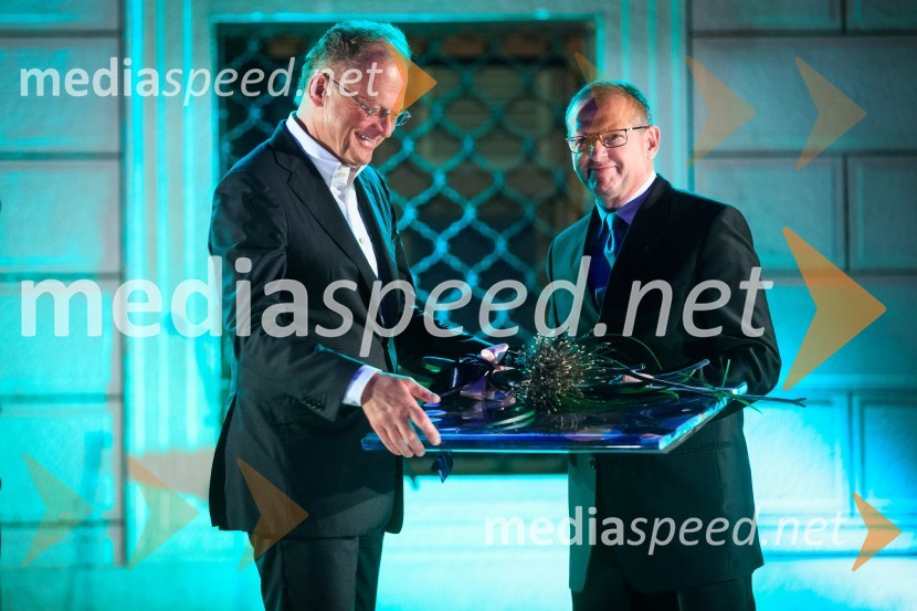  Janez  Škrabec, direktor Riko d.o.o., predsednik Slovensko-ruskega poslovnega sveta, častni konzul Belorusije;  Bojan Brank, predsednik Lions kluba Ljubljana IliriaKresna noč 2017