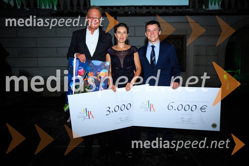  Janez  Škrabec, direktor Riko d.o.o., predsednik Slovensko-ruskega poslovnega sveta, častni konzul Belorusije;  Spomenka Valušnik, društvo Vesele nogice;  mag. Janez Sodržnik, prvi podpredsednik Fundacije Olimpijskega komiteja-Združenja športnih zvez za podporo športnikom iz socialno šibkih okolijKresna noč 2017