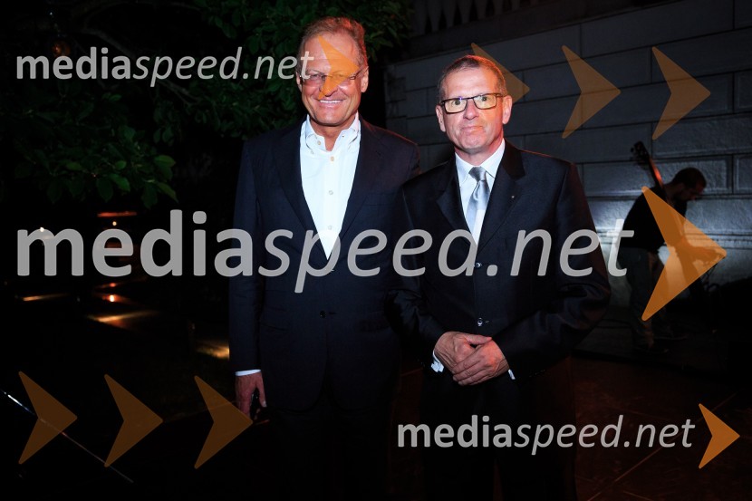  Janez  Škrabec, direktor Riko d.o.o., predsednik Slovensko-ruskega poslovnega sveta, častni konzul Belorusije;  Bojan Brank, predsednik Lions kluba Ljubljana IliriaKresna noč 2017