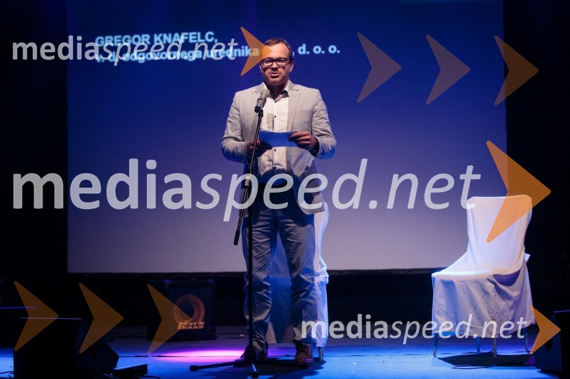  Gregor Knafelc, v. d. odgovornega urednika, DeloDobitnik Delove nagrade kresnik 2017 je Goran Vojnović