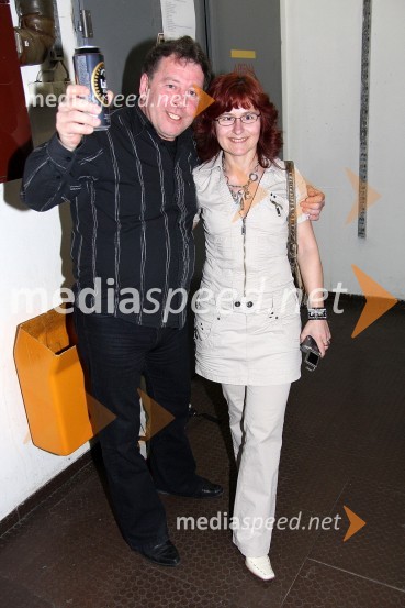 Leon Ferme, bobnar skupine Ave in Mojca Marot, novinarkaParada humorja 2008