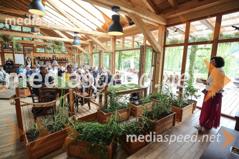 Opel Crossland X, slovenska predstavitev