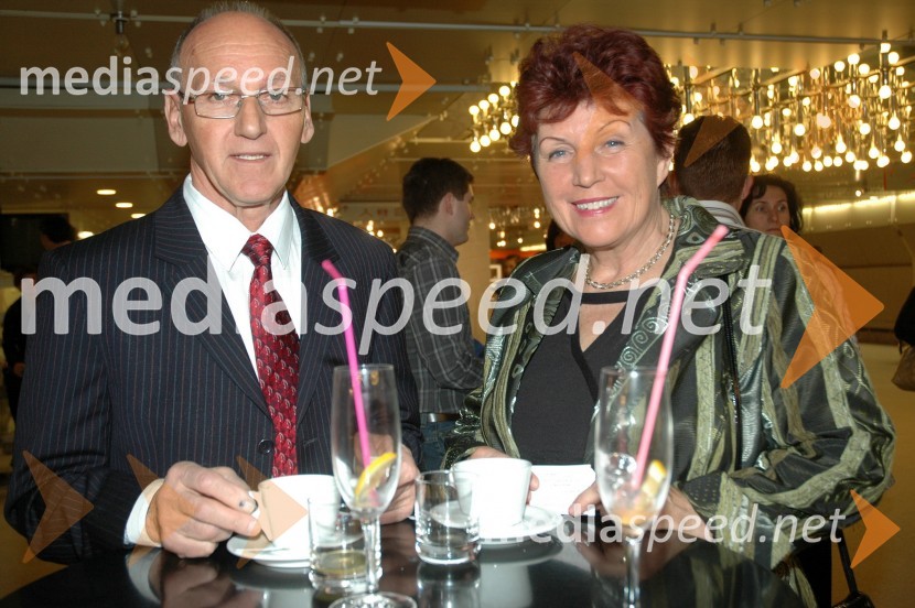 Miro Cerar, nekdanji gimnastičar in predsednik Olimpijske akademije ter ambasador za fair play in njegova žena Zdenka Cerar, nekdanja pravosodna ministrica in generalna tožilkaNeskončnost je večnost: slovo plesalcev Andreja Škufce in Katarine Venturini