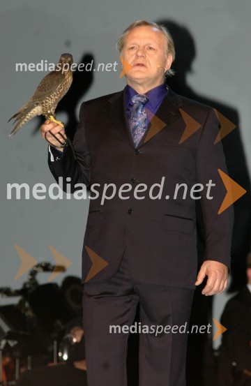 Pavle Ravnohrib, igralecNeskončnost je večnost: slovo plesalcev Andreja Škufce in Katarine Venturini