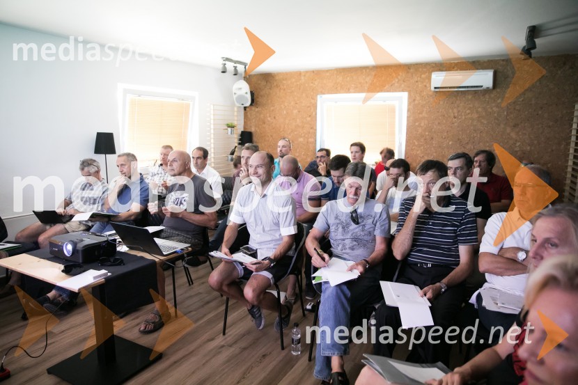 Škoda Rapid, slovenska predstavitev