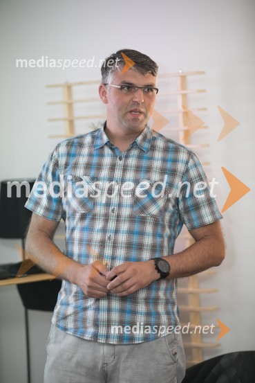 Škoda Rapid, slovenska predstavitev