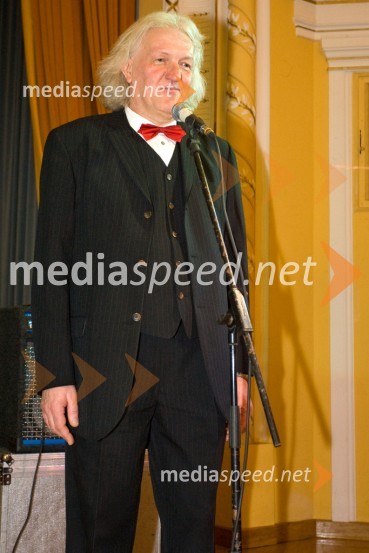 Dr. Igor Praznik, predsednik Zdravniškega društva CeljeTradicionalni Valčkov ples 2008 v Narodnem domu Celje