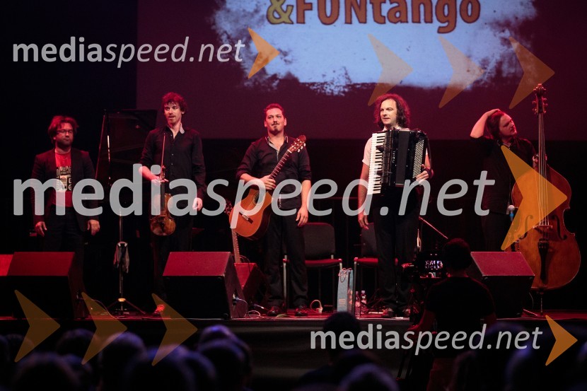  Jan Sever, pianist;  Dejan Gregorič, violinist;  Andrej Pekarovič, kitarist;  Marko Hatlak, glasbenik;  Jošt Lampret, glasbenikMarko Hatlak,  FUNtango in Iztok Mlakar, koncert