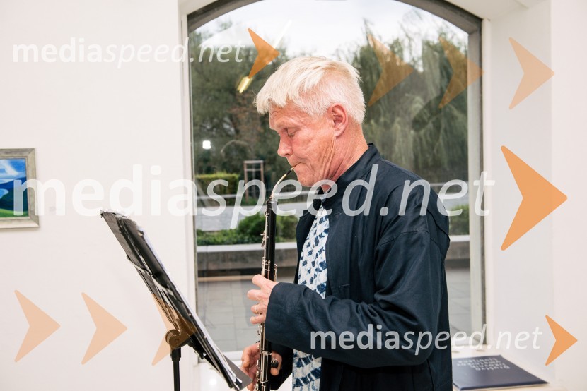  Tuomas Kaipainen, glasbenikModra roža in druge ptice, otvoritev razstave