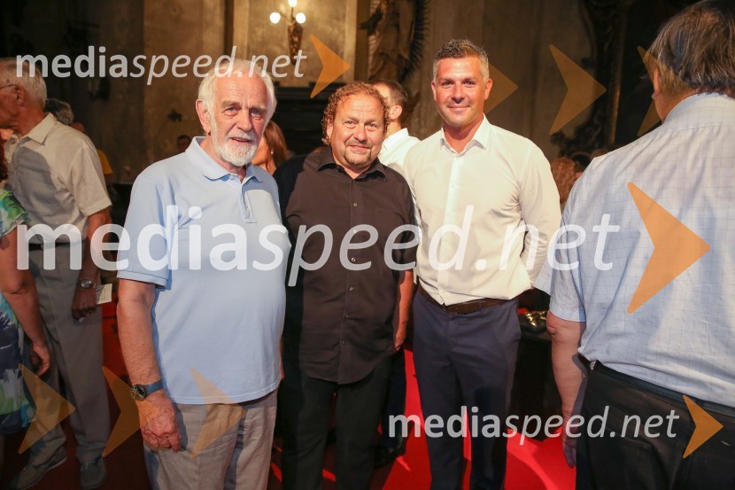  Mitja Meršol, novinar in politik;  Darko  Brlek, direktor in umetniški vodja, Festival Ljubljana;  Matjaž Nemec, podpredsednik državnega zbora in politik Socialnih demokratov Matjaž NemecHommage Negovanu Nemcu: Trideset let pozneje, otvoritev razstave