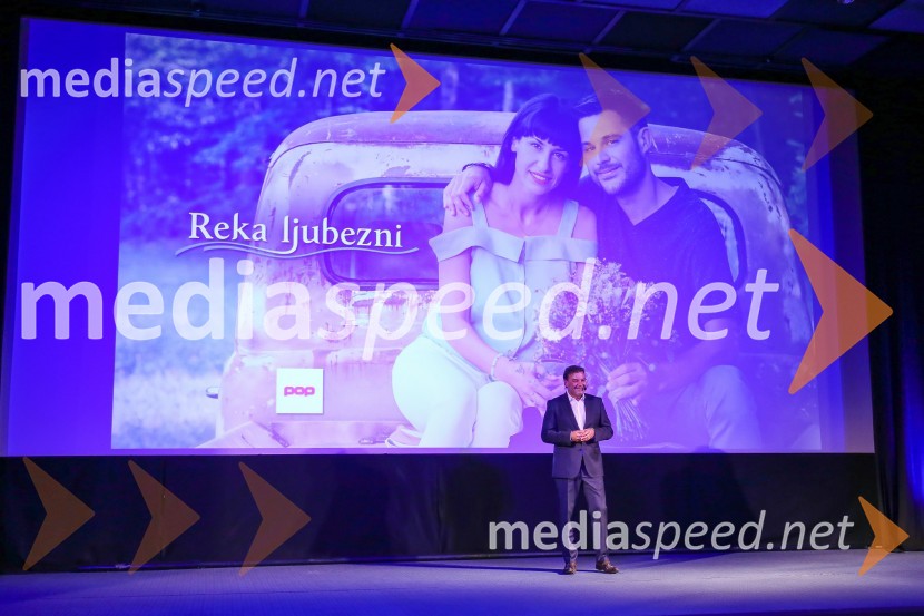   Robert Erjavec, VoditeljReka ljubezni, predpremiera slovenske serije