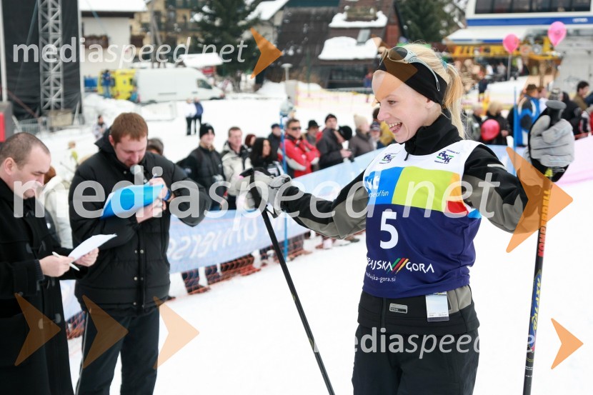 Taya, pevkaX-plosion of fun: Veleslalom slovenskih glasbenih zvezdnikov