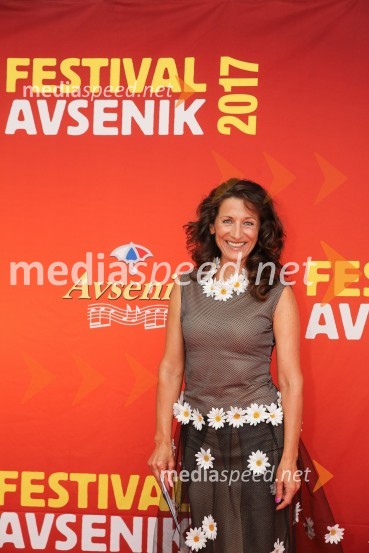  Betka Šuhel Mikolič, mentorica nastopanja v javnosti, radijska in televizijska voditeljica, podjetje BPRFestival Avsenik 2017, sobota