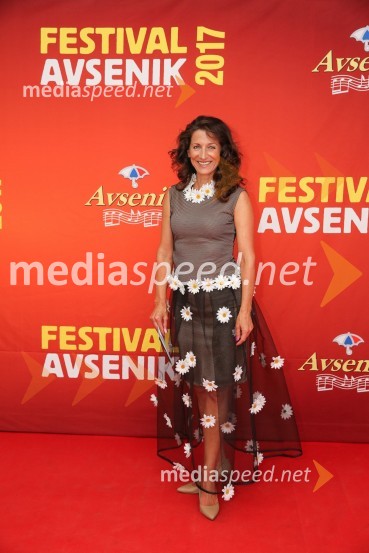  Betka Šuhel Mikolič, mentorica nastopanja v javnosti, radijska in televizijska voditeljica, podjetje BPRFestival Avsenik 2017, sobota