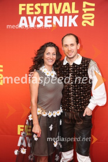  Betka Šuhel Mikolič, mentorica nastopanja v javnosti, radijska in televizijska voditeljica, podjetje BPR;  Matic Plevel, Ansambel Saša AvsenikaFestival Avsenik 2017, sobota