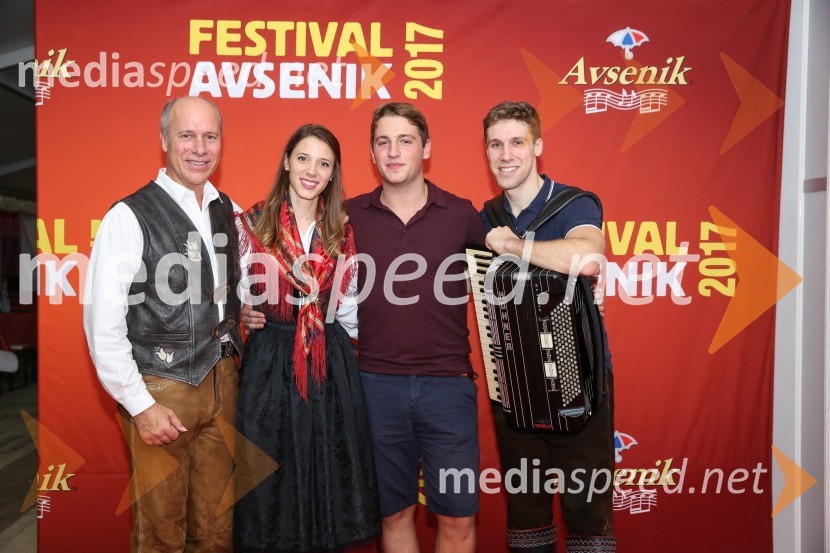  Gregor Avsenik, glasbenik;  Monika Avsenik, pevka;  Blaž Avsenik;  Sašo Avsenik, glasbenik, Ansambel Saša AvsenikaFestival Avsenik 2017, sobota