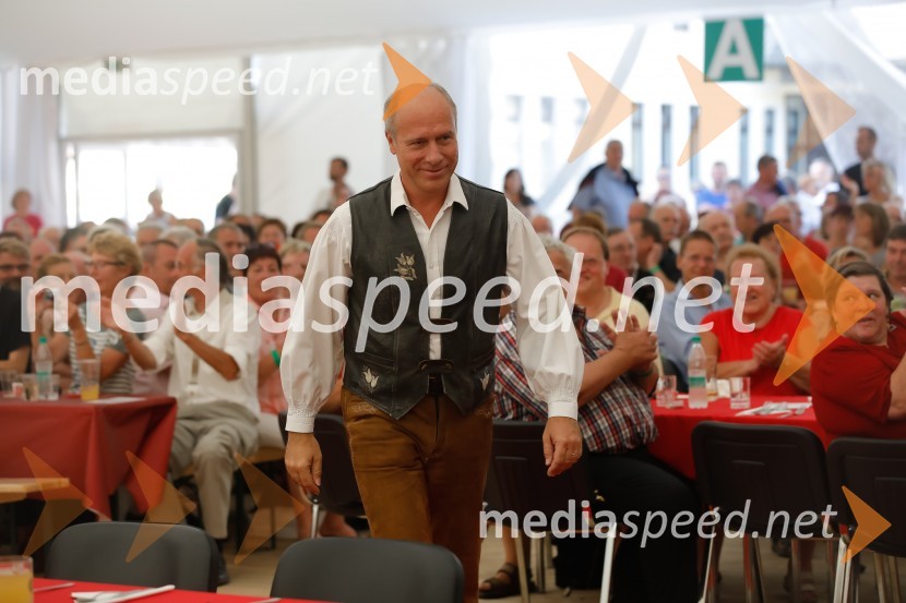  Gregor Avsenik, glasbenikFestival Avsenik 2017, nedelja