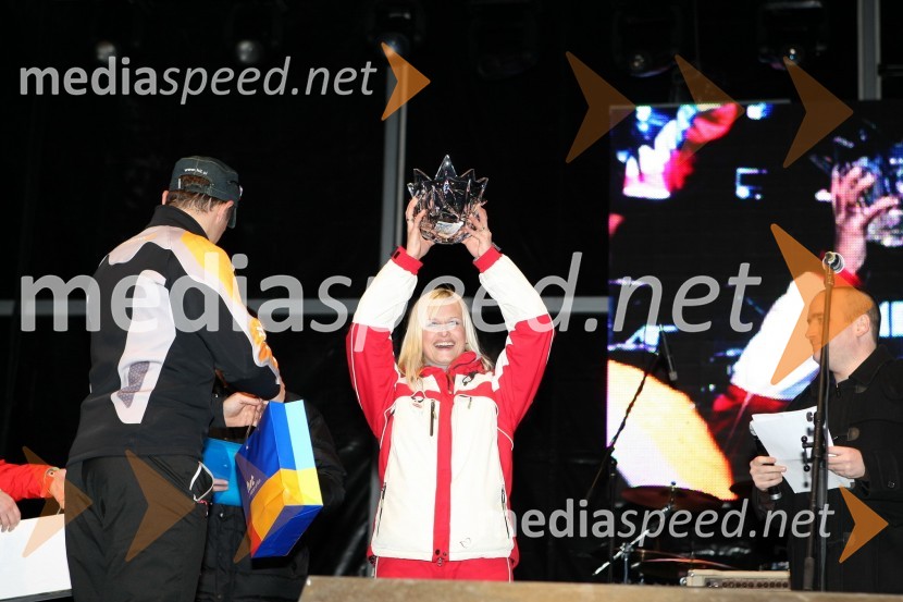 X-plosion of fun: Veleslalom slovenskih glasbenih zvezdnikov