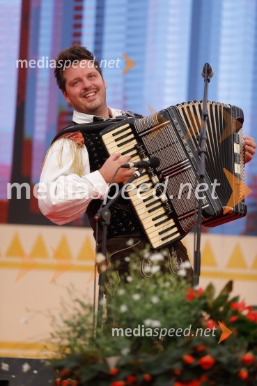  Blaž Šenk, glasbenik, skupina Veseli svatjeFestival Avsenik 2017, nedelja