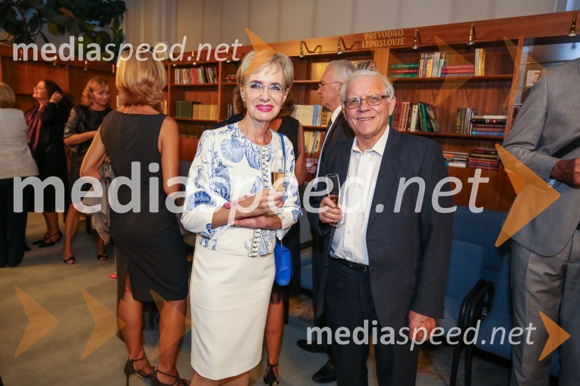  Metka  Premerl, slavistka;  Lovro Sodja, predsednik Društva slovensko-avstrijskega prijateljstvaSiegfried, glasbena drama