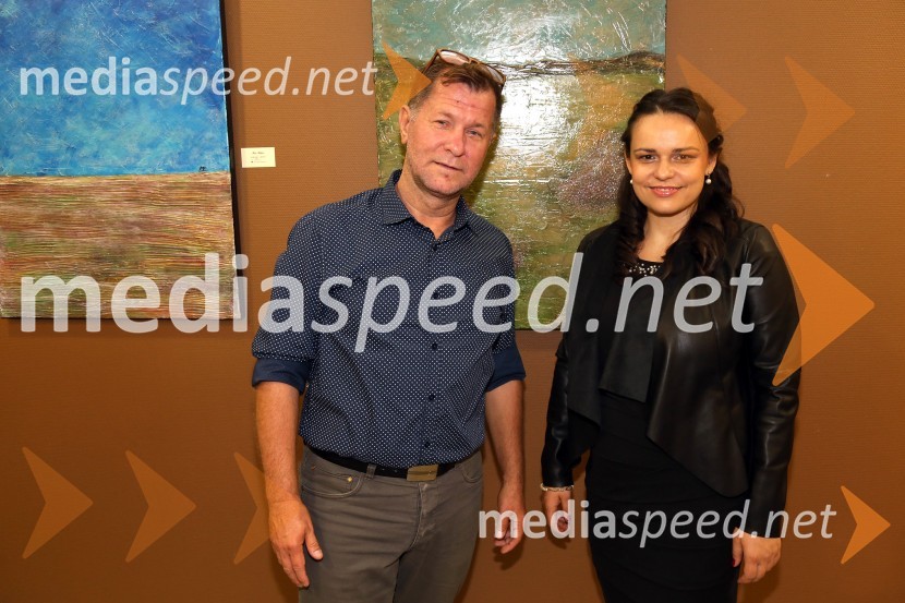  Andrej Okreša, novinar;  Maja Fabijan, slikarkaOtvoritev likovne razstave z naslovom Mir