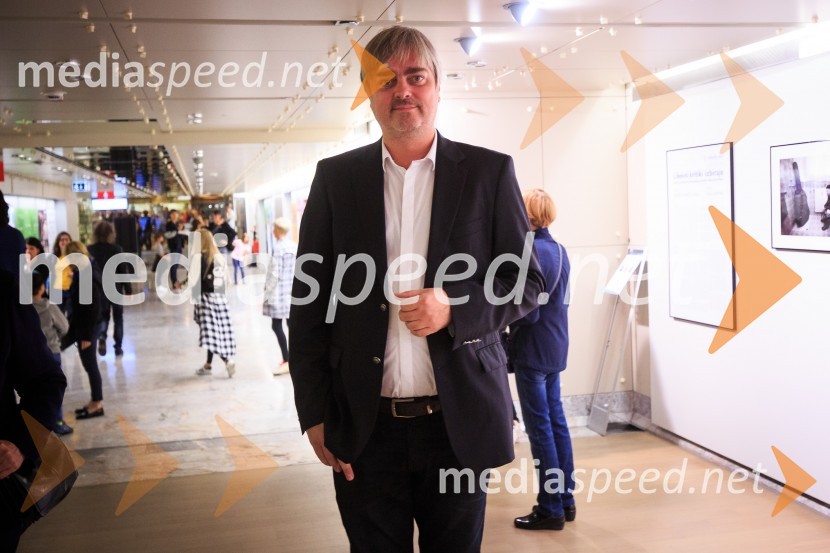  Marko Miladinović, direktor podjetja Armada, televizijski voditelj, igralecKošarkar naj bo, predpremiera filma