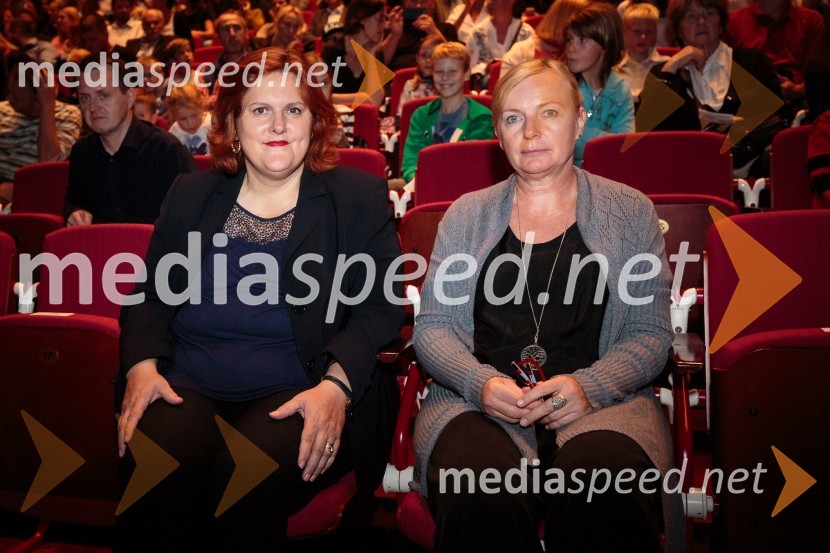  Uršula Cetinski, generalna direktorica, Cankarjev dom;  Damjana Pečnik, državna sekretarka, Ministrstvo za kulturoKošarkar naj bo, predpremiera filma
