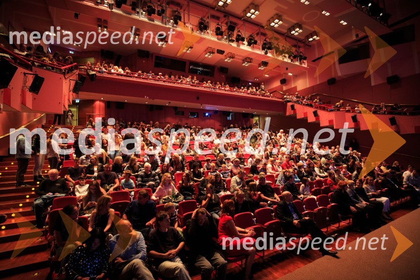 Košarkar naj bo, predpremiera filmaKošarkar naj bo, predpremiera filma