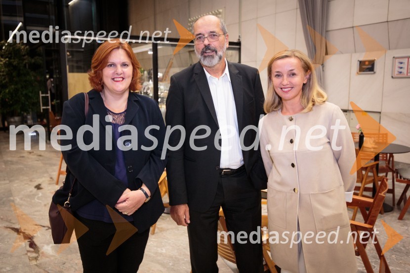  Uršula Cetinski, generalna direktorica, Cankarjev dom;  Igor Kadunc, generalni direktor RTV Slovenija;  Nataša Bučar, direktorica, Slovenski filmski centerKošarkar naj bo, predpremiera filma