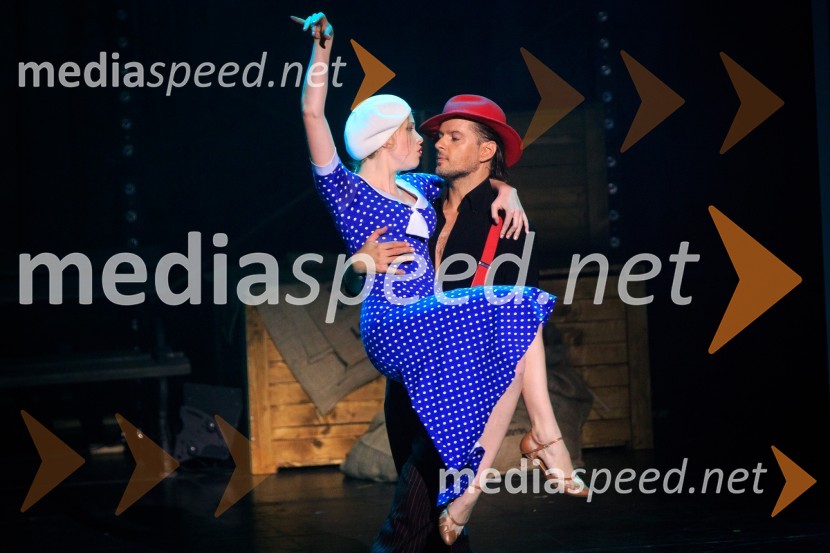  Zala Smolnikar, pevka;  ... Dance Amore, plesni spektakel