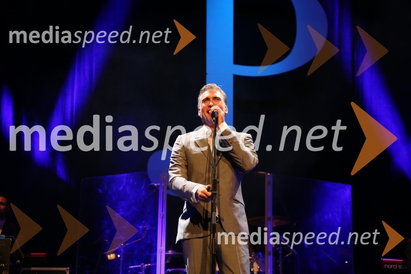  Jan Plestenjak, pevecJan Plestenjak, koncert