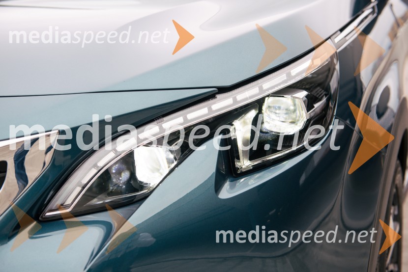 Peugeot 5008 in Peugeot 308, slovenska predstavitevPeugeot 5008 in Peugeot 308, slovenska predstavitev