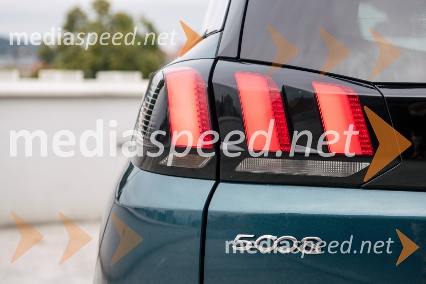 Peugeot 5008 in Peugeot 308, slovenska predstavitevPeugeot 5008 in Peugeot 308, slovenska predstavitev