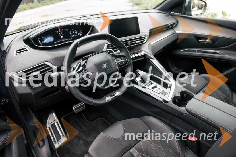 Peugeot 5008 in Peugeot 308, slovenska predstavitevPeugeot 5008 in Peugeot 308, slovenska predstavitev