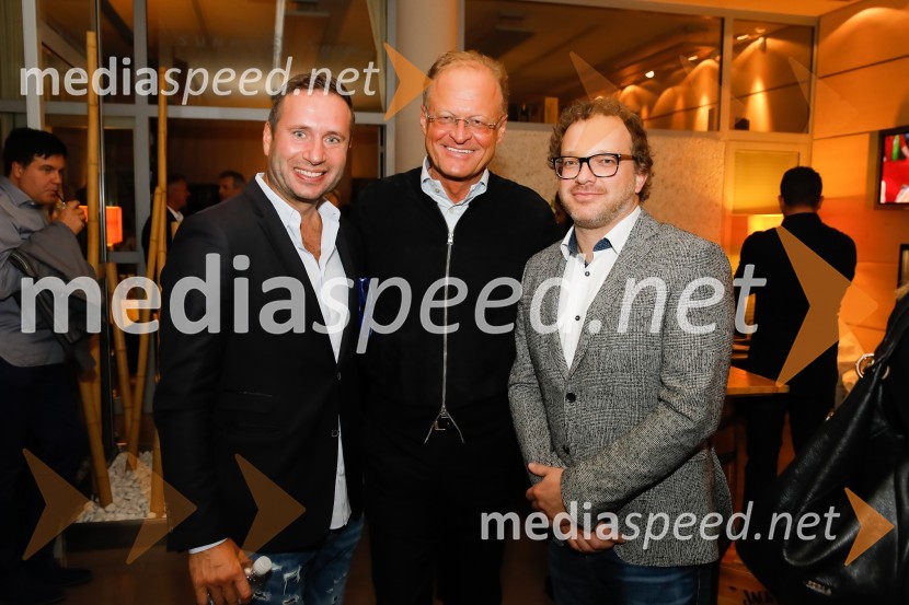  ... ;  Janez  Škrabec, direktor Riko d.o.o., predsednik Slovensko-ruskega poslovnega sveta, častni konzul Belorusije;  ... Sunny Studio Party
